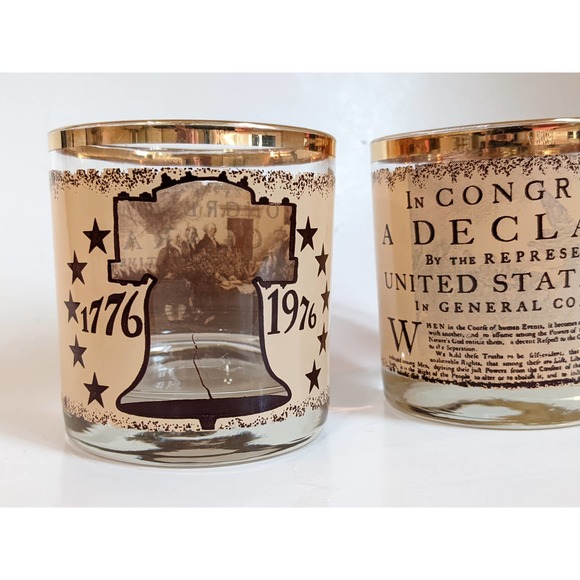 Vintage American Bicentennial 1776-1976 Rock Lowball Glasses, Set of 2 Gold Rim - Picture 5 of 10